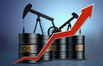 Neft qiymətləri yüksəlir: Brent və WTI bahalaşaraq üç ayın ən yüksək həftəlik artımına yaxınlaşır