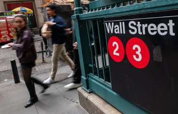Wall Street qazanc hesabatlarına, ABŞ-Çin münasibətlərinin gərginləşməsi qorxusuna düşdü