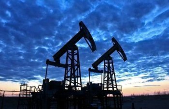 Dünya neft bazarında qiymətlər artıb