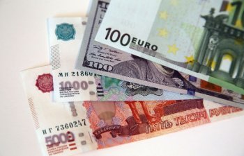 Rubl möhkəmlənir, Çin yuanı Moskva birjasında ucuzlaşır