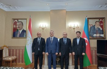 Ədliyyə nazirinin müavini Tacikistanda Hüququn Aliliyi üzrə Milli Forumda iştirak edib