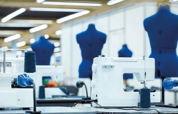 Azərbaycanda toxuculuq və geyim istehsalı artıb