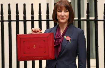 Rivz 26 milyard funt sterlinqlik vergi paketini açıqladı