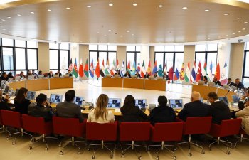 Azərbaycan Xüsusi Nümayəndəliyi bərpa və ağıllı kənd layihələrini beynəlxalq konfransda təqdim edib