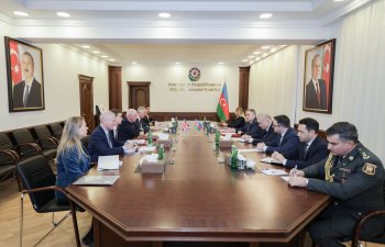 Azərbaycan və Böyük Britaniya arasında müdafiə sənayesi sahəsində əməkdaşlığın inkişafı müzakirə olunub