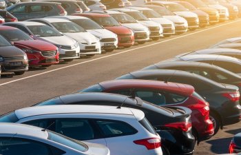 Azərbaycanın idxalında avtomobillərin payı 49,2% təşkil edib