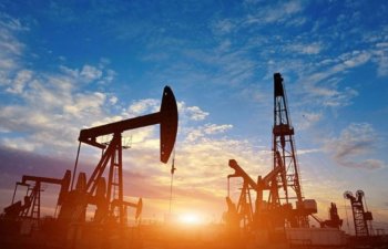 Dünya bazarlarında Brent və WTI nefti bahalaşıb