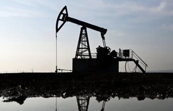 Neft qiymətləri ardıcıl iki gün azaldıqdan sonra yenidən yüksəldi