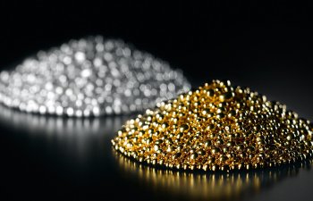 Dünya əmtəə bazarlarında qızıl və gümüşün qiyməti yüksəlib