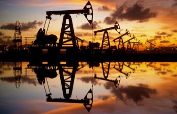 Brent və WTI nefti bahalaşdı