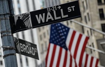 ABŞ fond bazarları qarışıq dinamika ilə bağlandı, S&P 500 rekord yenilədi