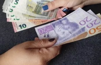 İsveç avroya keçid təşəbbüsünü parlamentdə müzakirə edir