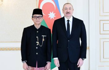 Prezident İlham Əliyev İndoneziyanın Azərbaycanda yeni təyin olunmuş səfirinin etimadnaməsini qəbul edib