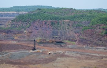 Tramp ABŞ-da kritik minerallar üzrə strateji ehtiyat yaradılması üçün 12 mlrd dollarlıq layihə təqdim edib