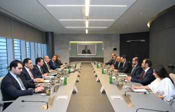 Əbu-Dabi Əmirliyinin Bələdiyyələr və Nəqliyyat Departamentinin sədri ilə görüş keçirilib