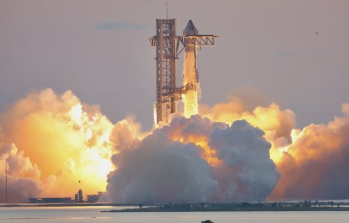 Nyu Yorkdan Şanxaya - yarım saata. Elon Mask hava sərnişinlərini təyyarələrdən raketlərə köçürə biləcəkmi?