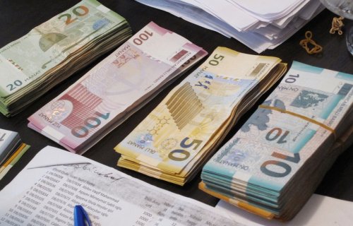 Vahid Xəzinə Hesabında 665 mln. manatlıq fərq aşkarlanıb