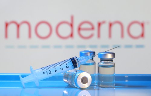 Moderna xərcləri azaltmaq üçün təxminən 800 işçini ixtisar edəcək