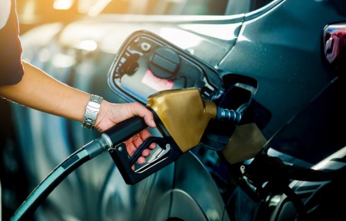 Azərbaycanda avtomobil benzini və dizel yanacağı satışları artıb