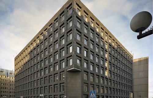 İsveç Kronası Dollar Qarşısında 0,2% Möhkəmləndi