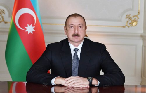 Prezident İlham Əliyev “Dialoqun, əməkdaşlığın və regional həmrəyliyin təşviq edilməsi” mövzusunda D-8 Media Forumunun iştirakçılarına müraciət ünvanlayıb