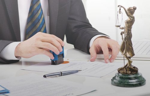 Kiçik hüquqşünas -VAKANSİYA