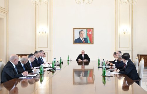 Prezident İlham Əliyevin sədrliyi ilə &ldquo;Azərbaycanın yeni rəqəmsal arxitekturası&rdquo; adlı vahid fəaliyyət planına həsr olunmuş müşavirə keçirilib