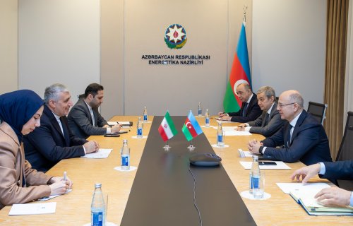 Energetika naziri İran səfiri ilə enerji əməkdaşlığını müzakirə edib