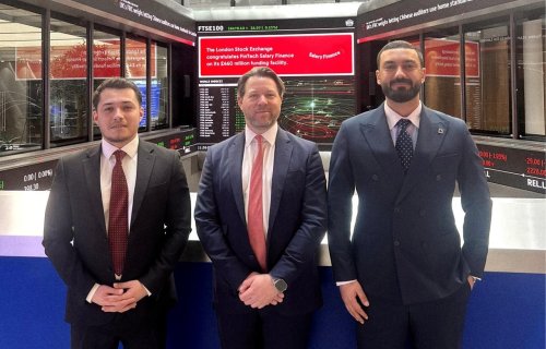 Bakı Fond Birjasının nümayəndə heyəti Böyük Britaniyaya işgüzar səfər edib