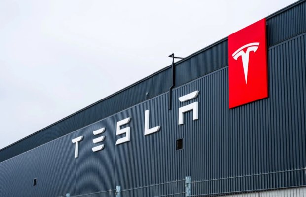 Qısa satıcılar Tesla səhmlərinin düşməsi ilə 16,2 milyard dollar qazandılar