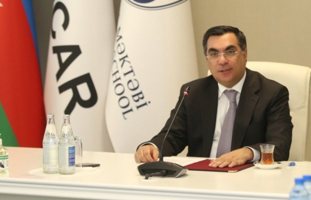 Elmar Qasımov "TEKNOFEST-2025"də iştirak edəcək tələbələrlə görüşdü