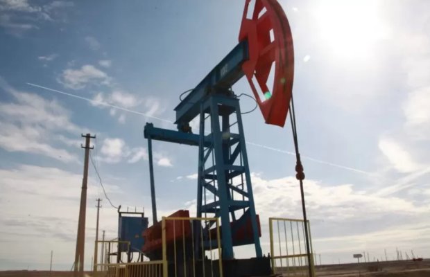 Neftin qiyməti mülayim ucuzlaşmaya doğru gedir, Brent 61,84 dollar/barelə qədər ucuzlaşır