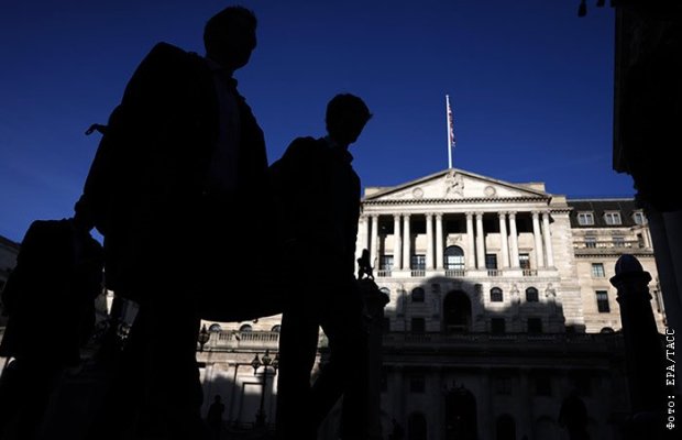 İngiltərə Bankı gözlənildiyi kimi uçot dərəcəsini 25 bps azaldıb. - 4,25%-ə qədər