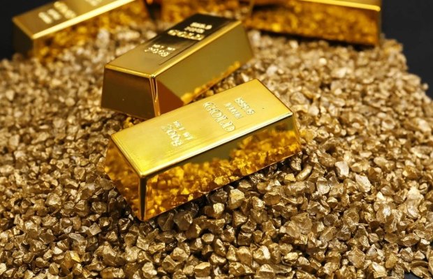 Qızıl bir unsiya üçün 3261 dollara qədər bahalaşıb