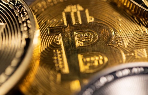 Bitcoin 104 minə yaxınlaşa bilmədi