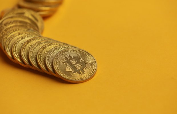 Bitcoin tarixi rekord qırdı
