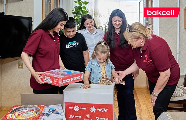 “Bakcell” “YAŞAT” Fondunun “Hədiyyə Karvanı” layihəsinə qoşuldu