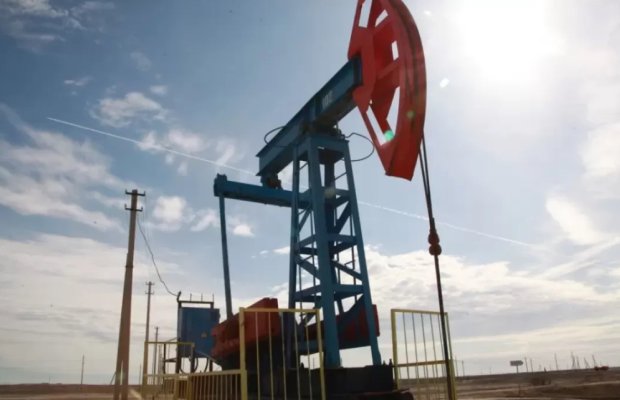 Neftin qiyməti təxminən 3% artıb, Brent bir barel üçün 64,55 dollara satılır