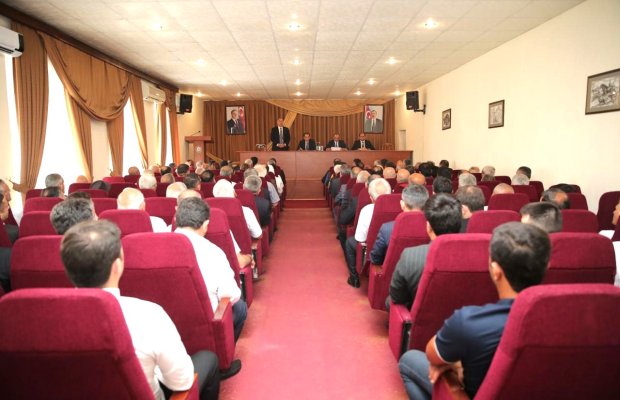 Lənkəranda respublikada taxıl biçini prosesinin mütəşəkkil təşkilinə həsr olunmuş regional müşavirə keçirilib