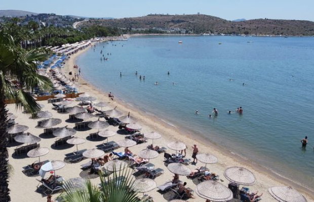 Aprel ayında otellərdə doluluq nisbətləri 2025-ci ili keçib