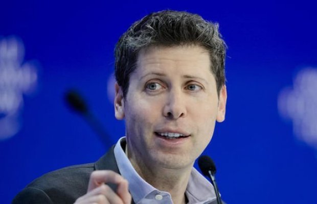 OpenAI CEO Altman: Meta İşçilərə 100 milyon dollar bonus təklif edir