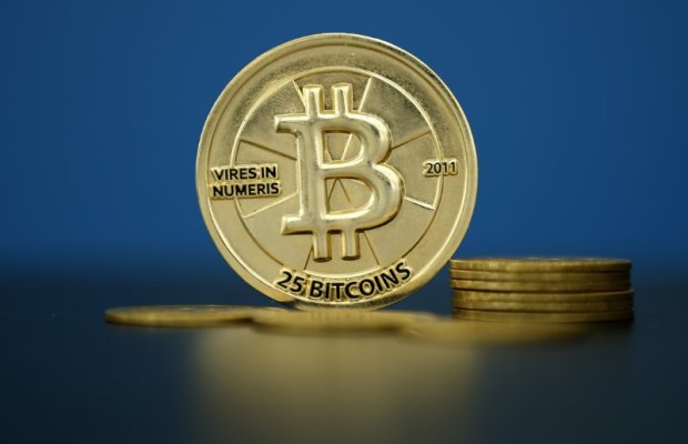 Bitcoin az da olsa ucuzlaşıb