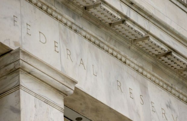 FED: Tariflərin təsirini qiymətləndirmək üçün hələ tezdir