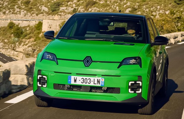 Renault-un baş direktoru vəzifəsinə namizəd Maksim Pika Stellantis-dən ayrılır