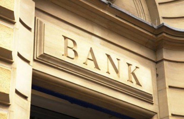 AMB: Bankların gəlirləri və vergi ödənişləri