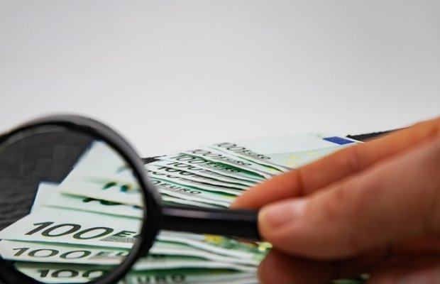 Avropa Mərkəzi Bankı avronun sürətlə bahalaşmasından narahatdır