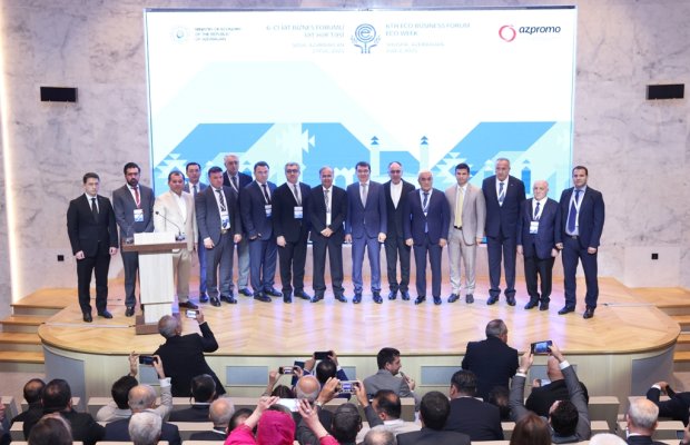 Şuşada 6-cı İƏT biznes forumu keçirilib: İƏT ölkələri ilə ticarət dövriyyəsi 3,5 milyard dollara çatıb