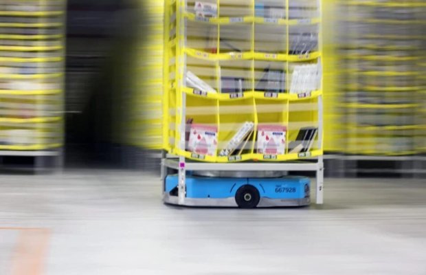Amazon milyonuncu robotu işə götürdü