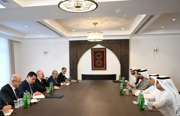 Prezident İlham Əliyev Xankəndidə Birləşmiş Ərəb Əmirliklərinin sənaye və qabaqcıl texnologiyalar nazirini qəbul edib