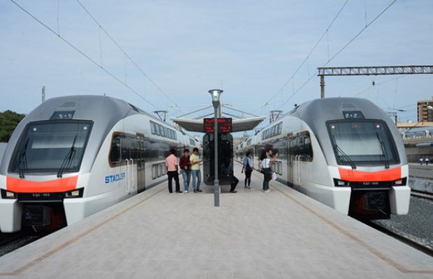 Azərbaycanda dəmir yolu ilə yük daşımaları azalıb, sərnişin daşımaları isə artıb